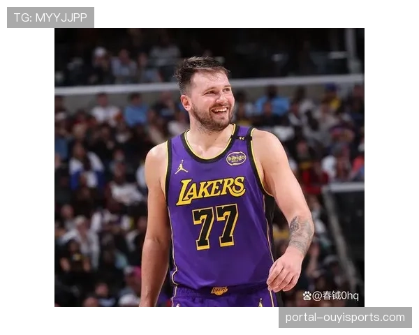 东契奇29分5篮板6助攻，湖人球星崴脚后坚持出战难救主