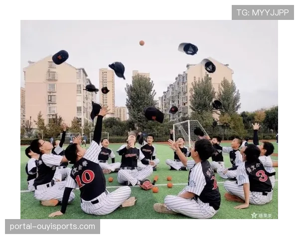 “棒垒球进校园”项目在中国多省市中小学体育课中试点推广