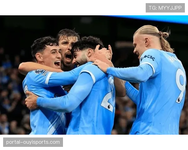 英超与流媒体平台推出纪录片《幕后：争冠三月》，聚焦多队更衣室