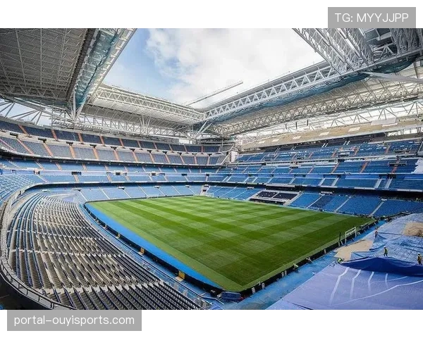 法甲多个球场启动翻新工程，提升观赛体验